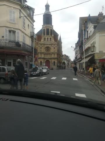 Un Chez Soi Bord De Mer Trouville-sur-Mer Εξωτερικό φωτογραφία